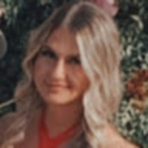 Meet your Posher, Natasha